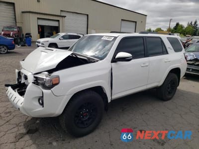 2023 TOYOTA 4RUNNER SE JTERU5JR9P6212274 - główne zdjęcie licytacji z USA - miniatura