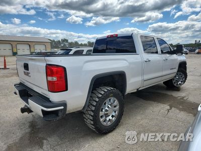 Trzecie zdjęcie samochodu z tyłu: 2018 GMC SIERRA K2500 DENALI VIN:1GT12UEY7JF178846 - miniatura