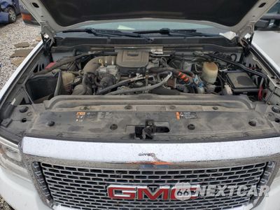 Zdjęcie 11 z 14 samochodu: 2015 GMC SIERRA K2500 DENALI VIN:1GT120E84FF594000 - miniatura