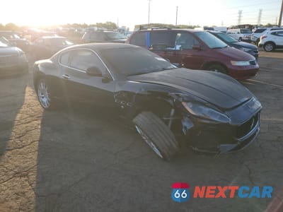 Czwarte zdjęcie samochodu z boku: 2011 MASERATI GRANTURISMO VIN:ZAM45GLA1B0057516 - miniatura