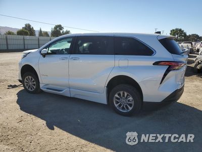 Drugie zdjęcie samochodu z przodu: 2022 TOYOTA SIENNA XLE VIN:5TDYRKECXNS128161 - miniatura