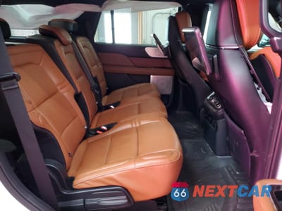 Zdjęcie 11 z 14 samochodu: 2018 LINCOLN NAVIGATOR RESERVE VIN:5LMJJ2LTXJEL20636 - miniatura