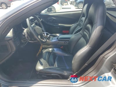 Zdjęcie 7 z 12 samochodu: 2004 CHEVROLET CORVETTE VIN:1G1YY22G845109082 - miniatura