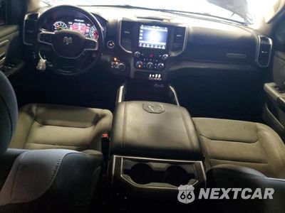 Zdjęcie 8 z 12 samochodu: 2020 RAM 1500 BIG HORN/LONE STAR VIN:1C6SRFBT0LN300743 - miniatura