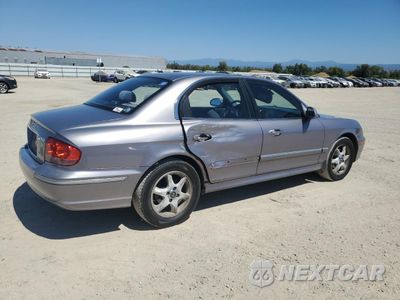 Trzecie zdjęcie samochodu z tyłu: 2005 HYUNDAI SONATA GLS VIN:KMHWF35H95A156429 - miniatura