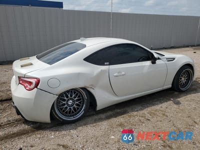 Trzecie zdjęcie samochodu z tyłu: 2016 SUBARU BRZ 2.0 PREMIUM VIN:JF1ZCAB12G9604333 - miniatura