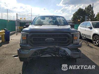 Piąte zdjęcie samochodu w środku: 2023 FORD F150 SUPERCREW VIN:1FTFW1ED1PFA16726 - miniatura