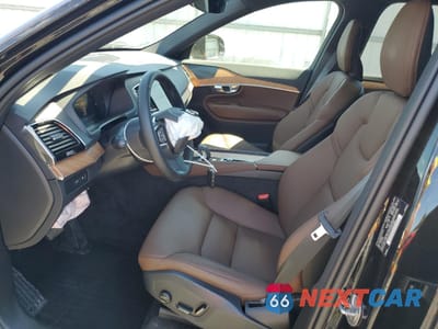 Zdjęcie 7 z 15 samochodu: 2025 VOLVO XC90 PLUS VIN:YV4H60PE3S1330633 - miniatura