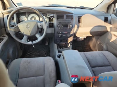 Zdjęcie 8 z 14 samochodu: 2006 DODGE DURANGO SXT VIN:1D4HD38N76F135316 - miniatura
