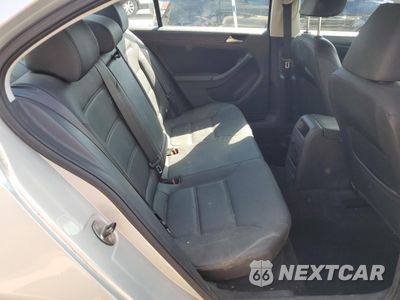 Zdjęcie 10 z 13 samochodu: 2011 VOLKSWAGEN JETTA SE VIN:3VWDZ7AJ2BM371021 - miniatura