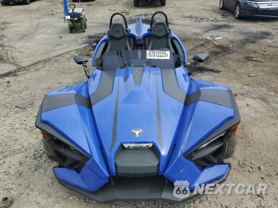 Piąte zdjęcie samochodu w środku: 2023 POLARIS SLINGSHOT SL VIN:57XAAPHD3P8154755 - miniatura