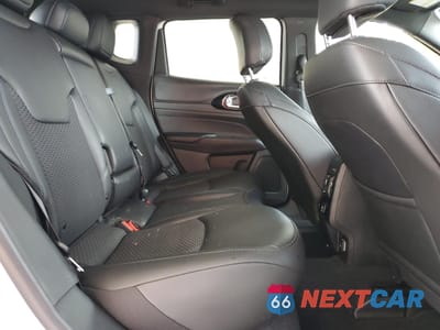 Zdjęcie 11 z 14 samochodu: 2025 JEEP COMPASS LATITUDE VIN:3C4NJDBN2ST553547 - miniatura