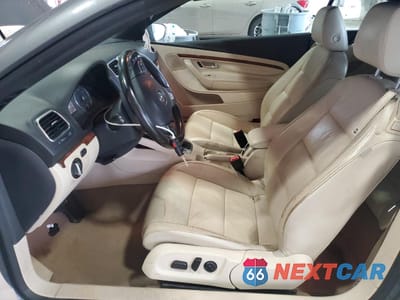 Zdjęcie 7 z 12 samochodu: 2012 VOLKSWAGEN EOS LUX VIN:WVWFW7AH1CV019220 - miniatura