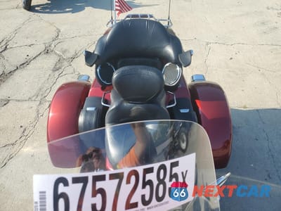 Piąte zdjęcie samochodu w środku: 2009 HARLEY-DAVIDSON FLHTCUTG VIN:1HD1MAM199Y852006 - miniatura