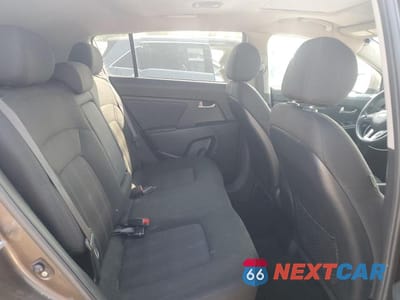 Zdjęcie 10 z 12 samochodu: 2012 KIA SPORTAGE LX VIN:KNDPB3A28C7338199 - miniatura