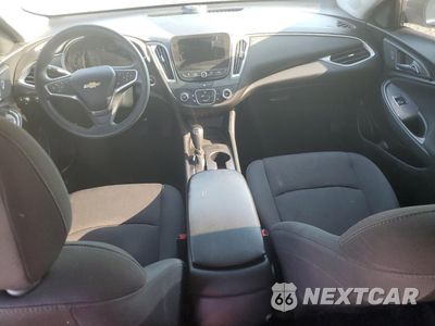 Zdjęcie 8 z 14 samochodu: 2019 CHEVROLET MALIBU LS VIN:1G1ZB5STXKF205971 - miniatura