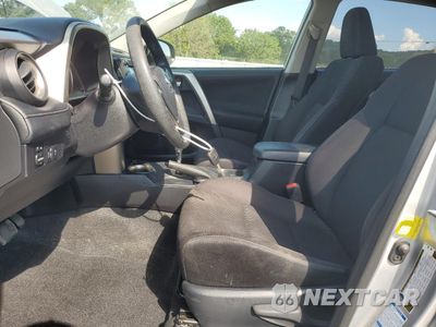 Zdjęcie 7 z 15 samochodu: 2015 TOYOTA RAV4 XLE VIN:JTMRFREV3FJ028697 - miniatura