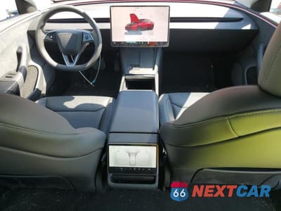 Zdjęcie 8 z 12 samochodu: 2025 TESLA MODEL 3 VIN:5YJ3E1EBXSF943774 - miniatura