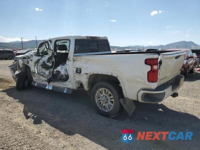 Drugie zdjęcie samochodu z przodu: 2021 CHEVROLET SILVERADO K3500 HIGH COUNTRY VIN:1GC4YVEY4MF217477 - miniatura