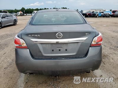 Zdjęcie 6 z 12 samochodu: 2015 NISSAN ALTIMA 2.5 VIN:1N4AL3AP0FN404099 - miniatura