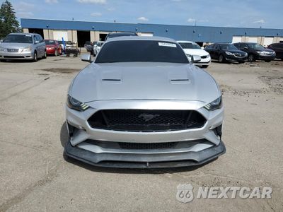 Piąte zdjęcie samochodu w środku: 2018 FORD MUSTANG GT VIN:1FA6P8CF9J5136416 - miniatura