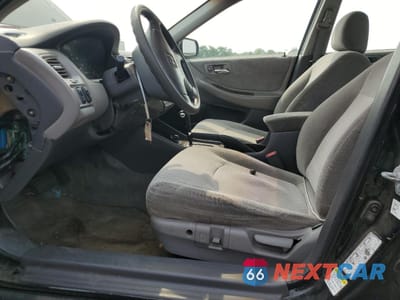 Zdjęcie 7 z 12 samochodu: 2002 HONDA ACCORD EX VIN:1HGCG66852A166697 - miniatura