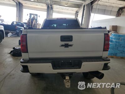 Zdjęcie 6 z 12 samochodu: 2018 CHEVROLET SILVERADO K2500 HEAVY DUTY LTZ VIN:1GC1KWEY7JF113782 - miniatura