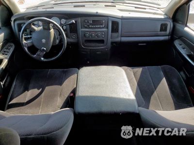 Zdjęcie 8 z 14 samochodu: 2004 DODGE RAM 3500 ST VIN:3D7MU48C44G232331 - miniatura