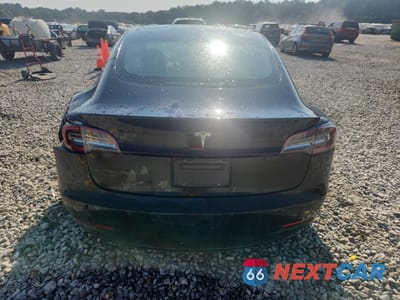 Zdjęcie 6 z 12 samochodu: 2023 TESLA MODEL 3 VIN:5YJ3E1EA2PF422787 - miniatura