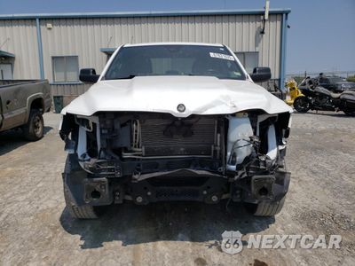 Piąte zdjęcie samochodu w środku: 2022 RAM 1500 BIG HORN/LONE STAR VIN:1C6RREBG9NN273640 - miniatura
