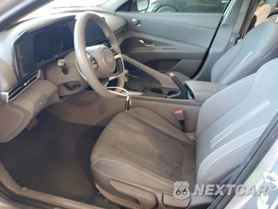 Zdjęcie 7 z 13 samochodu: 2021 HYUNDAI ELANTRA SEL VIN:5NPLM4AG7MH019979 - miniatura