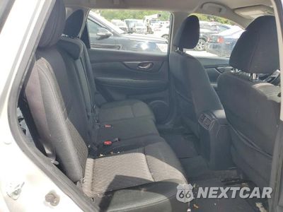 Zdjęcie 10 z 12 samochodu: 2017 NISSAN ROGUE S VIN:KNMAT2MT7HP531937 - miniatura