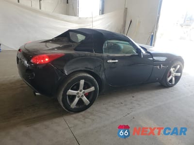 Trzecie zdjęcie samochodu z tyłu: 2006 PONTIAC SOLSTICE VIN:1G2MB33B26Y111447 - miniatura