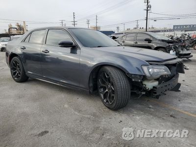 Czwarte zdjęcie samochodu z boku: 2018 CHRYSLER 300 S VIN:2C3CCABG5JH243955 - miniatura