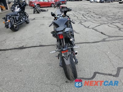 Czwarte zdjęcie samochodu z boku: 2025 YAMAHA YZFR7 VIN:JYARM38E2SA018540 - miniatura