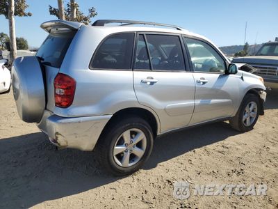 Trzecie zdjęcie samochodu z tyłu: 2004 TOYOTA RAV4 VIN:JTEGD20V440032316 - miniatura