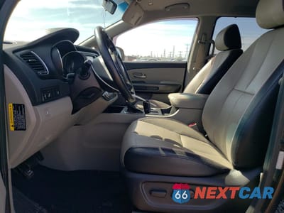 Zdjęcie 7 z 15 samochodu: 2019 KIA SEDONA LX VIN:KNDMB5C13K6507956 - miniatura