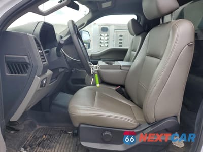 Zdjęcie 7 z 12 samochodu: 2021 FORD F550 SUPER DUTY VIN:1FDUF5HN1MDA05408 - miniatura