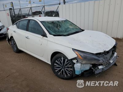 Czwarte zdjęcie samochodu z boku: 2025 NISSAN ALTIMA SV VIN:1N4BL4DVXSN400222 - miniatura