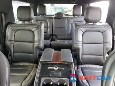 Zdjęcie 10 z 15 samochodu: 2021 LINCOLN NAVIGATOR L RESERVE VIN:5LMJJ3LT7MEL04050 - miniatura
