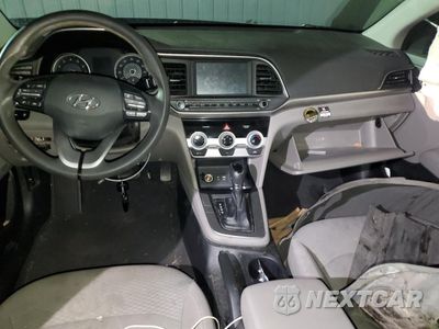 Zdjęcie 8 z 12 samochodu: 2019 HYUNDAI ELANTRA SEL VIN:5NPD84LF8KH407913 - miniatura
