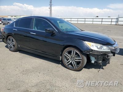 Czwarte zdjęcie samochodu z boku: 2017 HONDA ACCORD SPORT SPECIAL EDITION VIN:1HGCR2F17HA270980 - miniatura