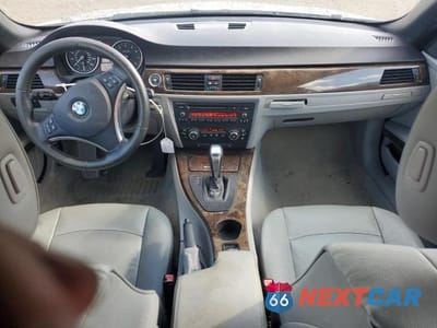 Zdjęcie 8 z 12 samochodu: 2009 BMW 328 I SULEV VIN:WBAWR33579P343978 - miniatura
