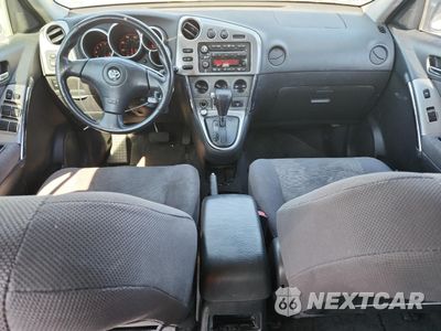 Zdjęcie 8 z 12 samochodu: 2004 TOYOTA COROLLA MATRIX XR VIN:2T1KR32E04C236653 - miniatura