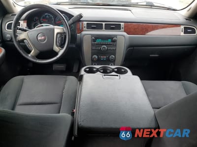 Zdjęcie 8 z 15 samochodu: 2009 GMC YUKON XL K1500 SLE VIN:1GKFK263X9R216288 - miniatura