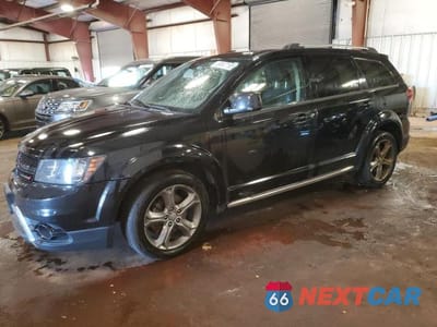 2017 DODGE JOURNEY CROSSROAD 3C4PDDGG6HT702836 - główne zdjęcie licytacji z USA - miniatura
