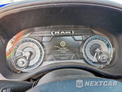 Zdjęcie 9 z 12 samochodu: 2020 RAM 1500 LIMITED VIN:1C6SRFHT7LN191110 - miniatura