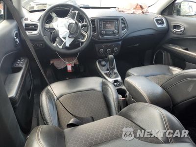 Zdjęcie 8 z 13 samochodu: 2018 JEEP COMPASS LATITUDE VIN:3C4NJDBB9JT265075 - miniatura