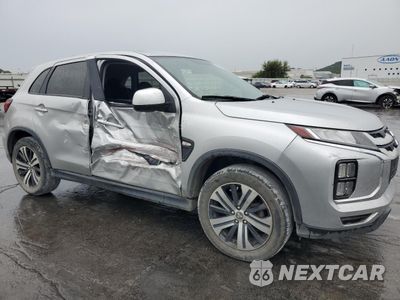 Czwarte zdjęcie samochodu z boku: 2020 MITSUBISHI OUTLANDER SPORT ES VIN:JA4AP3AU8LU021432 - miniatura