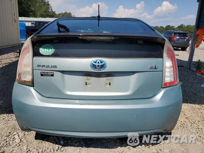 Zdjęcie 6 z 13 samochodu: 2014 TOYOTA PRIUS TWO VIN:JTDKN3DU9E1858836 - miniatura
